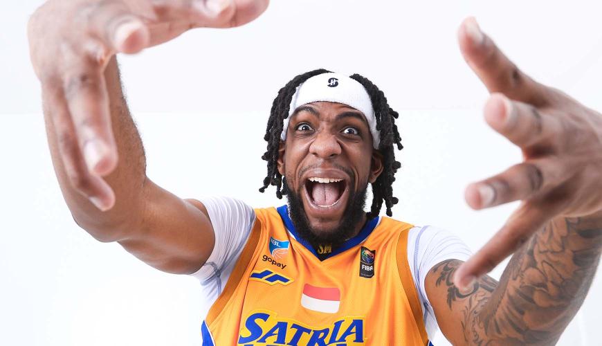 Welcome Warren Washington