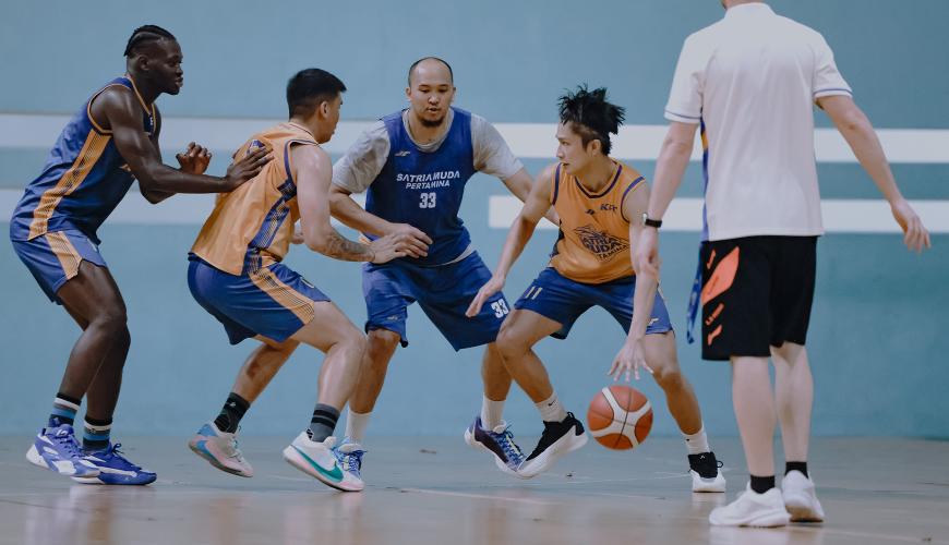 Manuel Pena Garces Praises the Local Satria Muda Squad